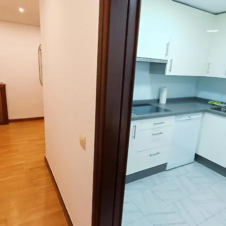R2R - Apartamento Tito Oviedo - 621A