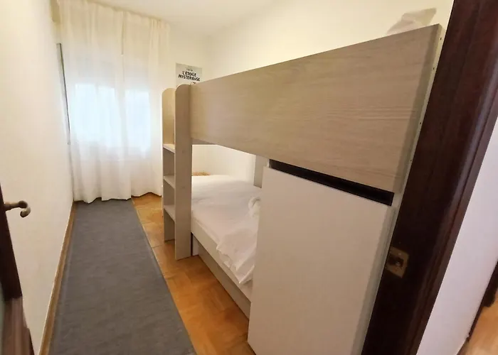 Apartment Tito 621a By R2r Consulting